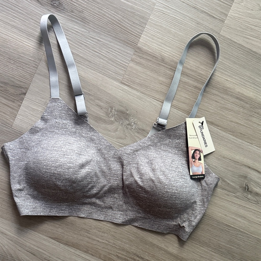 No Boundaries Light Gray Seamless Bralette